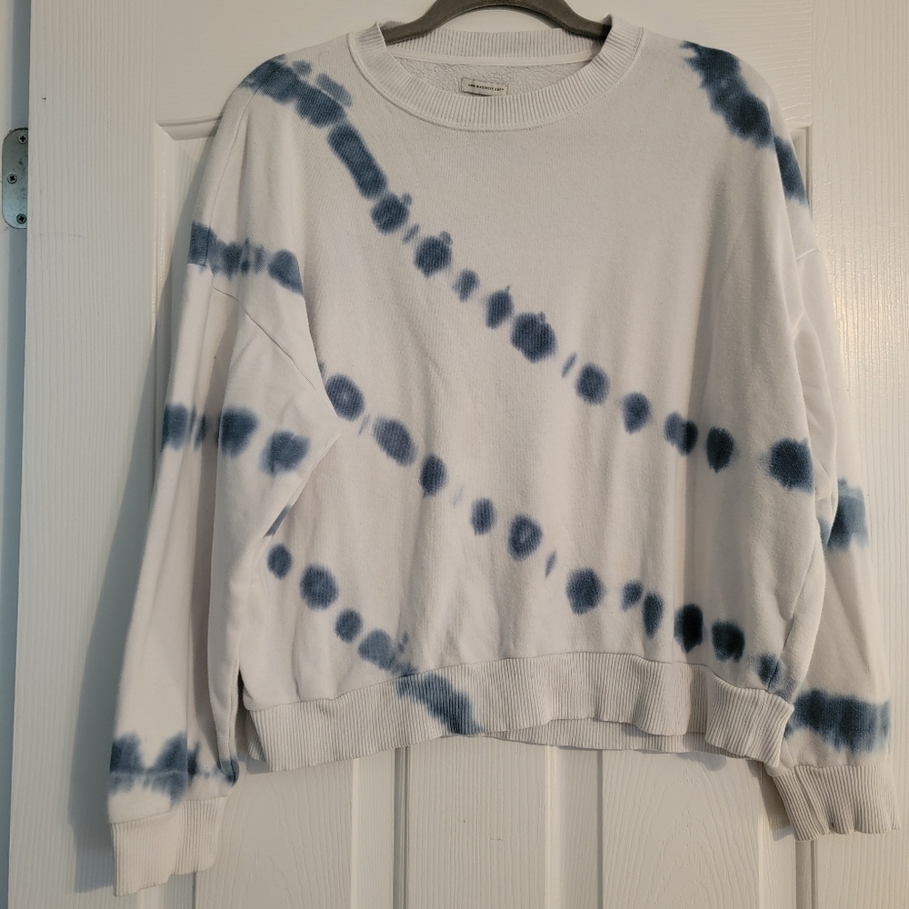 American Eagle White Blue Tye Dye Sweatshirt